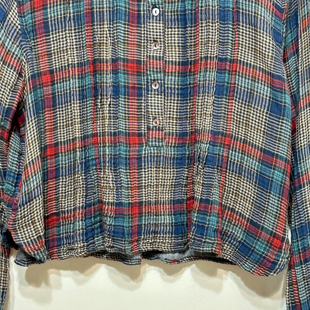 NATURAL LIFE Plaid Pullover Blouse in Navy, Red, Cream - Picture 4 of 9